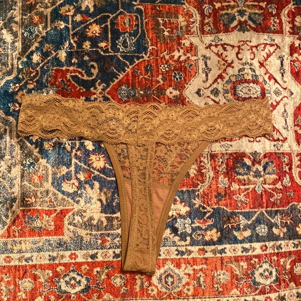 Lace Thong - Picture 2 of 2